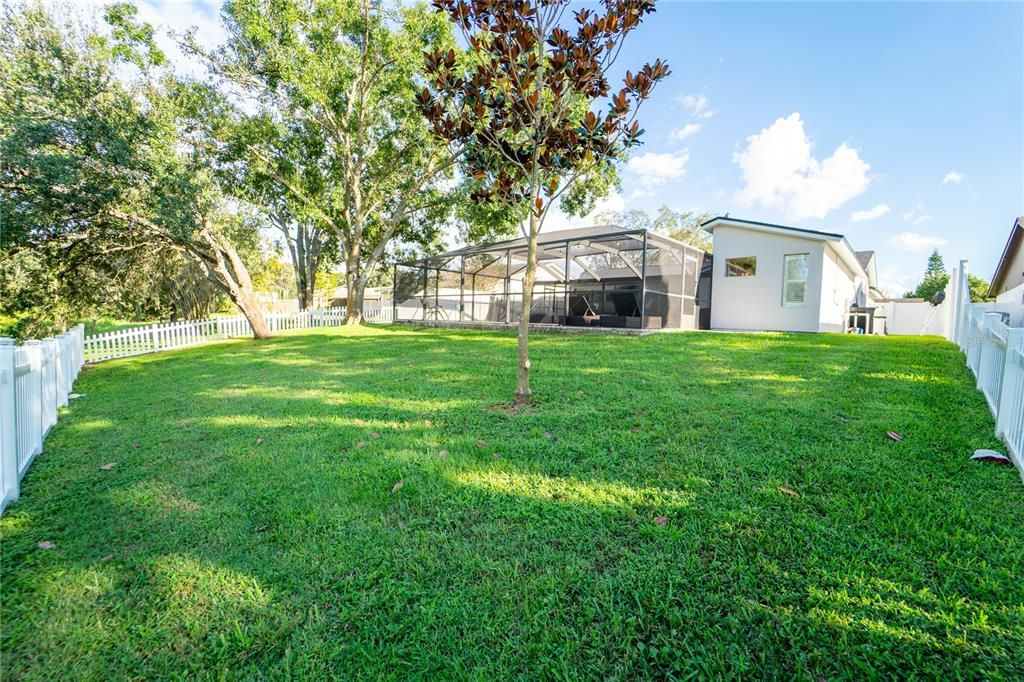 合同活跃: $464,500 (3 贝兹, 2 浴室, 1756 平方英尺)