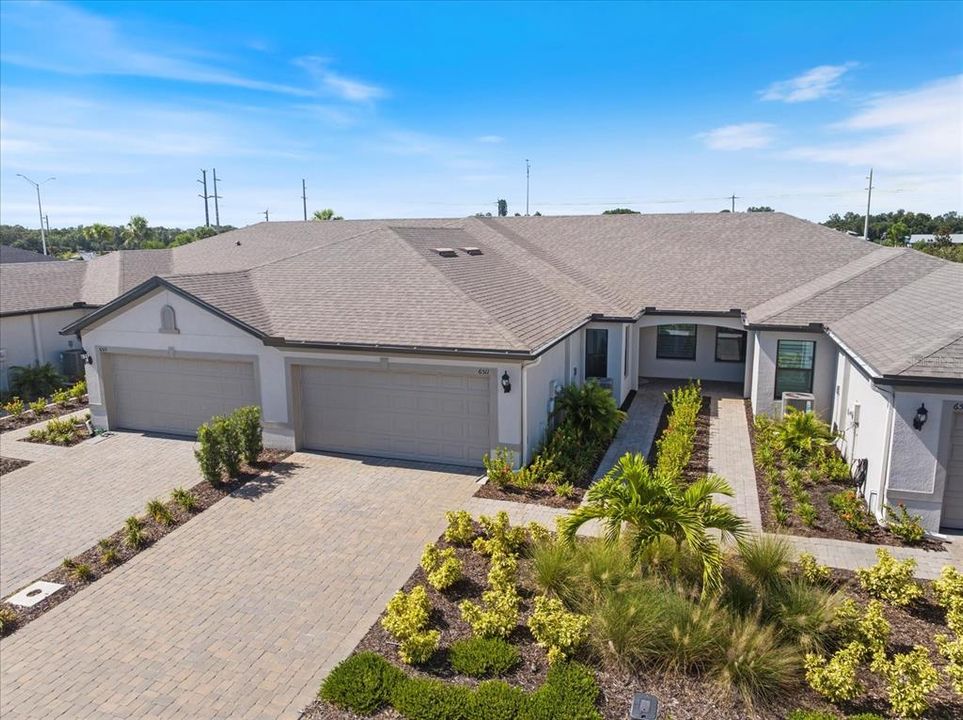 待售: $420,000 (2 贝兹, 2 浴室, 1466 平方英尺)