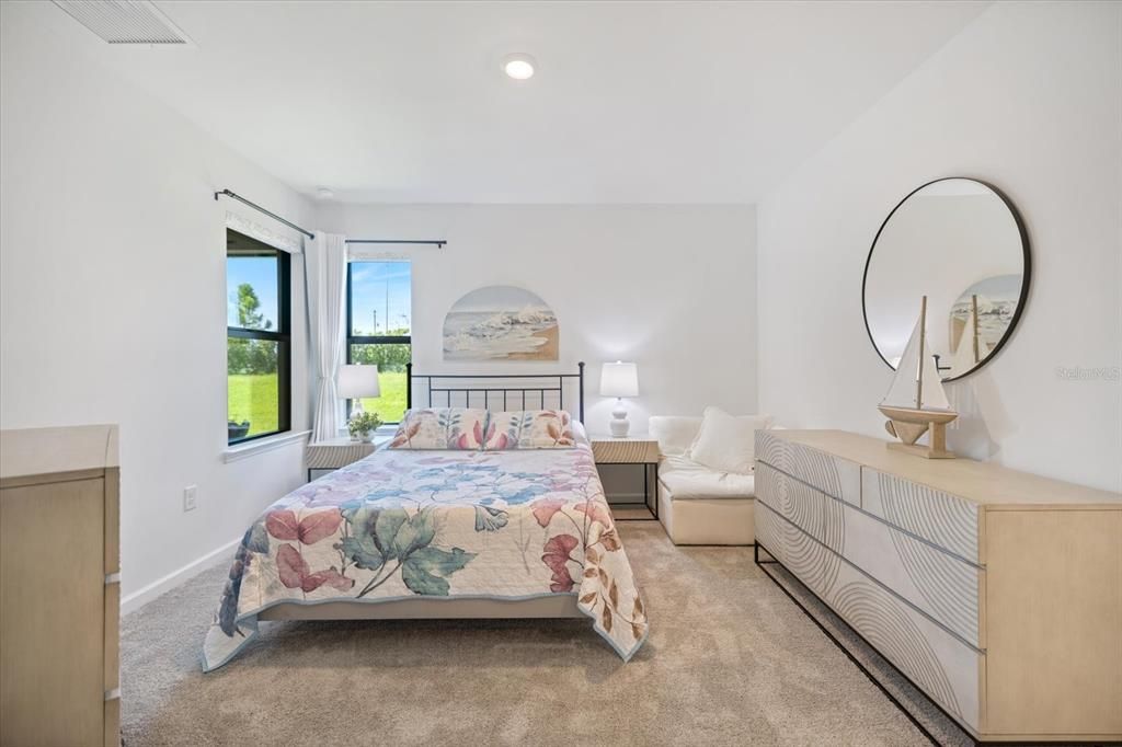 待售: $420,000 (2 贝兹, 2 浴室, 1466 平方英尺)