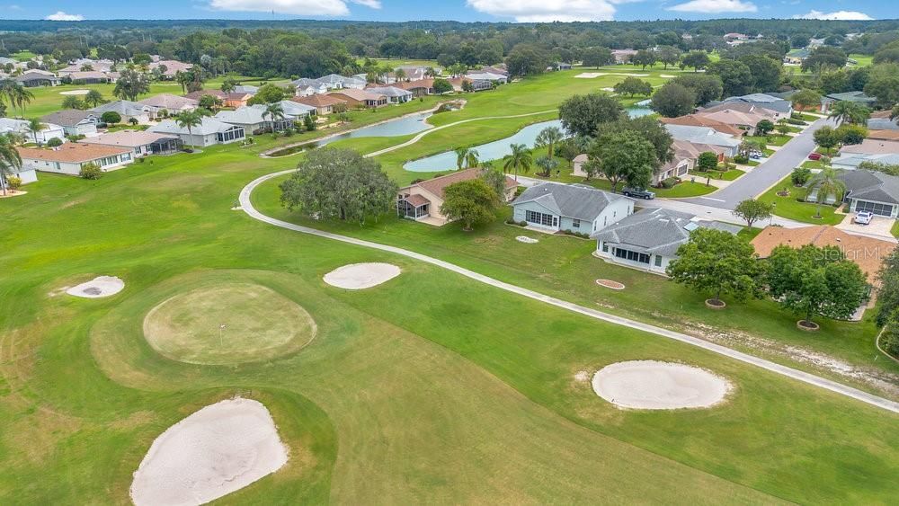 合同活跃: $243,000 (2 贝兹, 2 浴室, 1331 平方英尺)