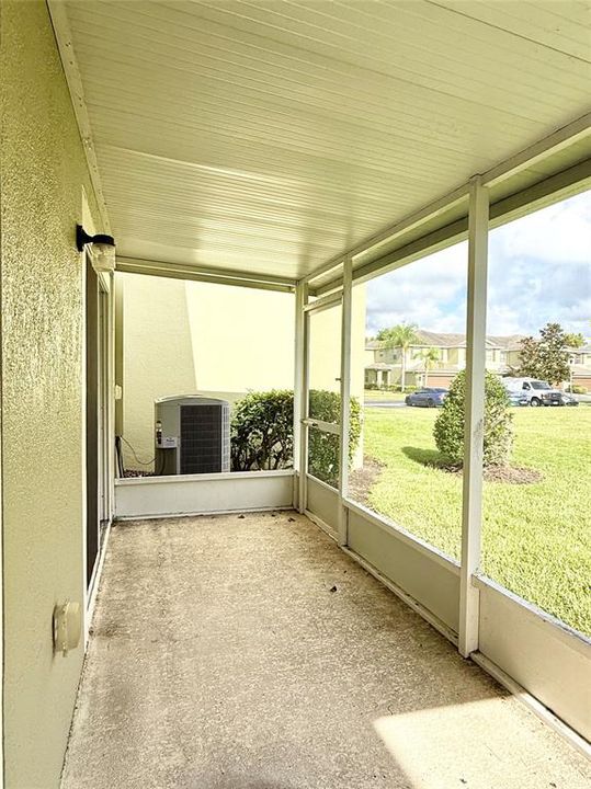 Active With Contract: $1,800 (3 beds, 2 baths, 1511 Square Feet)