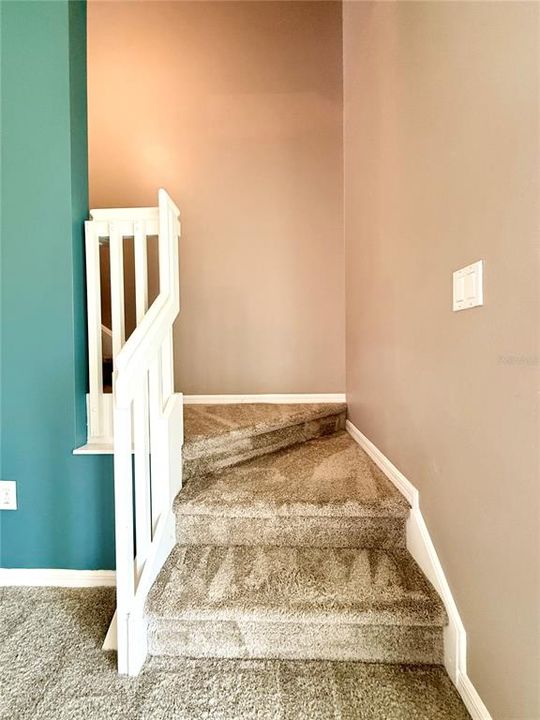 Active With Contract: $1,800 (3 beds, 2 baths, 1511 Square Feet)