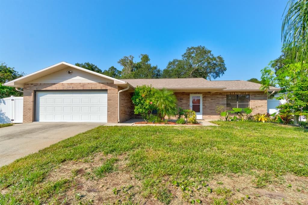 For Sale: $315,900 (3 beds, 2 baths, 1480 Square Feet)