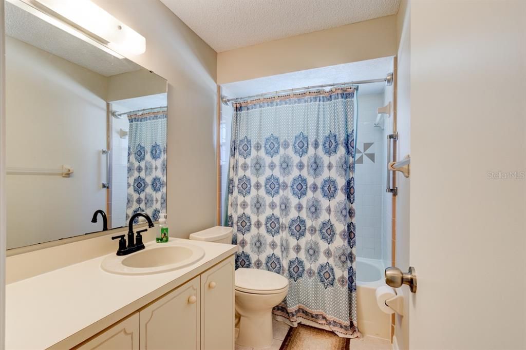 For Sale: $315,900 (3 beds, 2 baths, 1480 Square Feet)