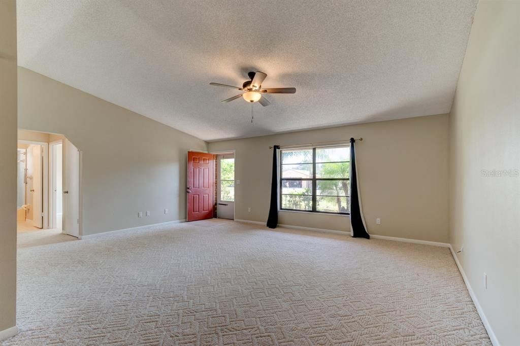 For Sale: $315,900 (3 beds, 2 baths, 1480 Square Feet)