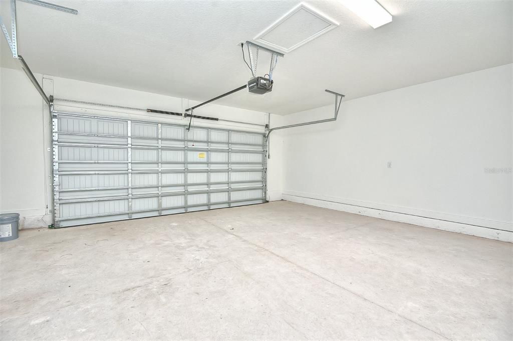 В аренду: $2,350 (4 спален, 3 ванн, 1855 Квадратных фут)