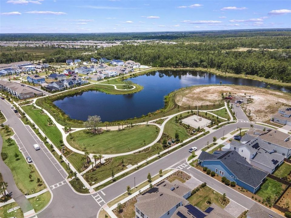 В аренду: $2,350 (4 спален, 3 ванн, 1855 Квадратных фут)