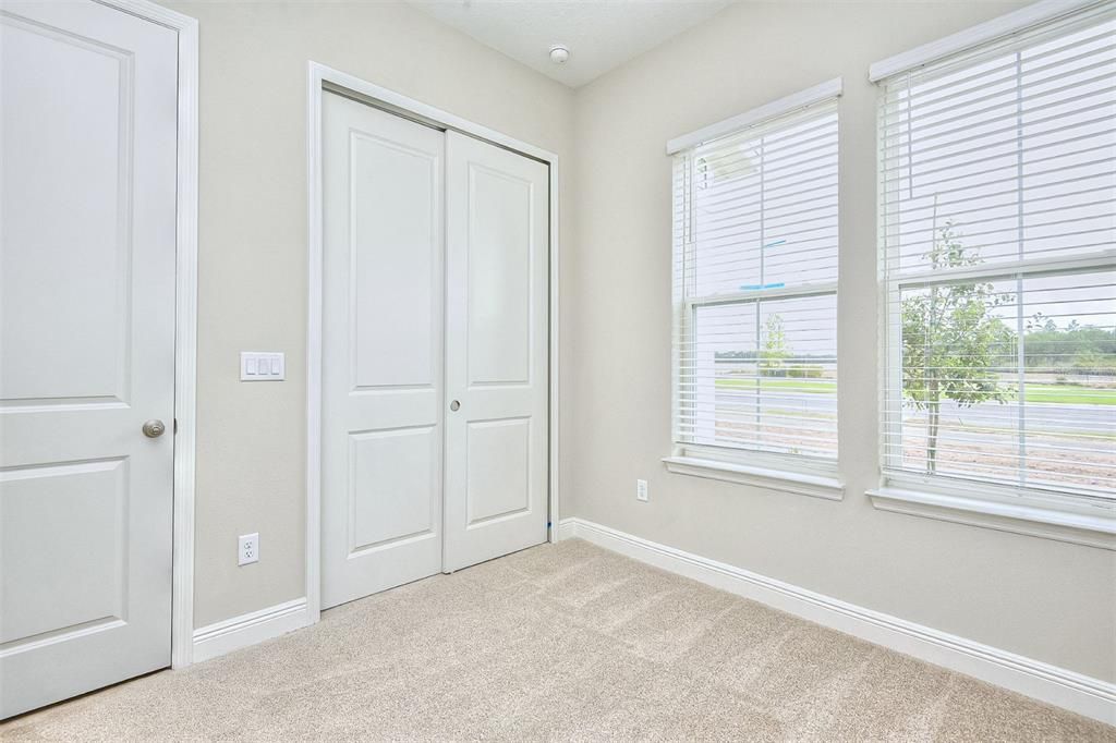 В аренду: $2,350 (4 спален, 3 ванн, 1855 Квадратных фут)