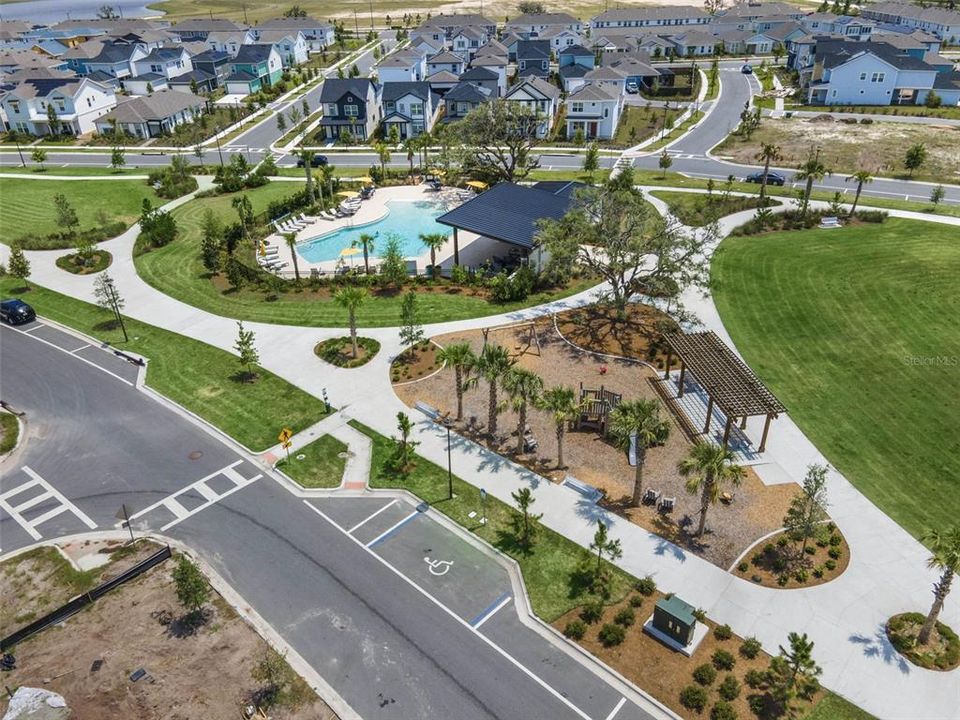 В аренду: $2,350 (4 спален, 3 ванн, 1855 Квадратных фут)