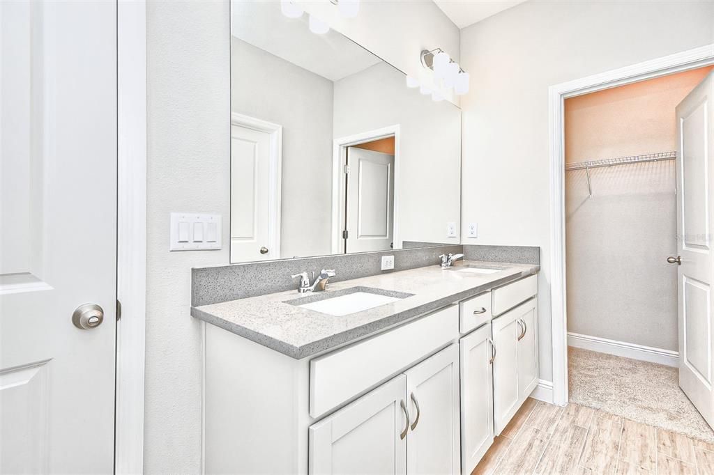 В аренду: $2,350 (4 спален, 3 ванн, 1855 Квадратных фут)