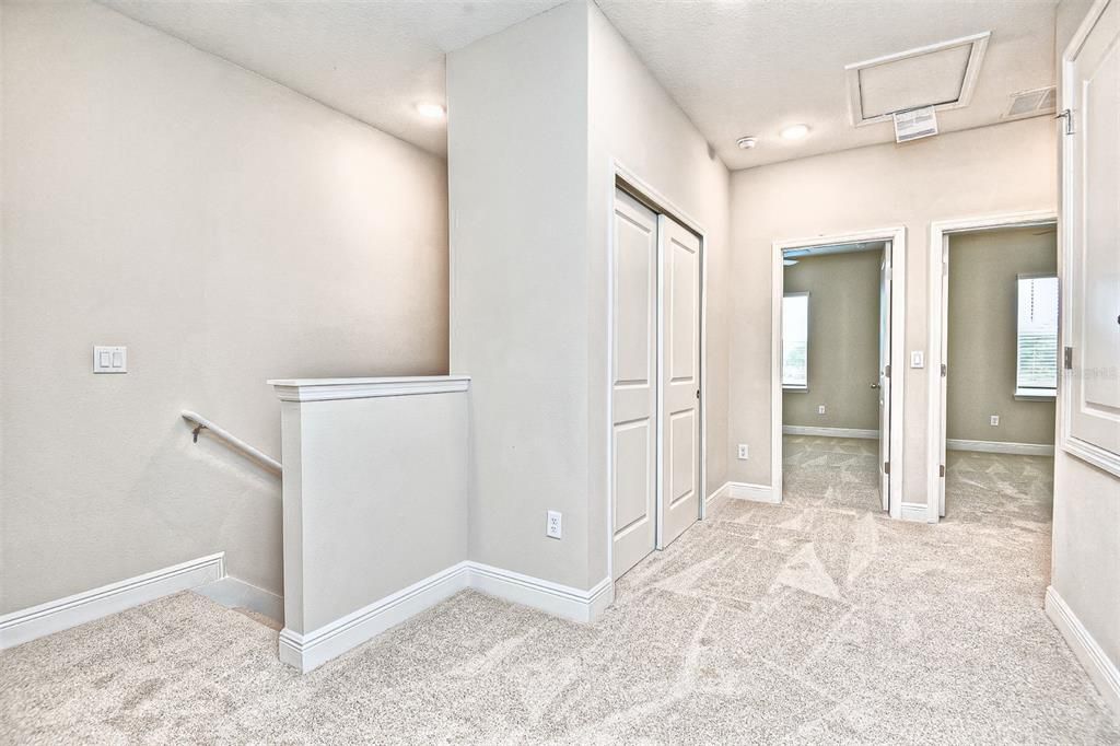 В аренду: $2,350 (4 спален, 3 ванн, 1855 Квадратных фут)