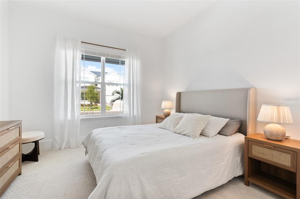 待售: $1,100,000 (5 贝兹, 4 浴室, 3470 平方英尺)