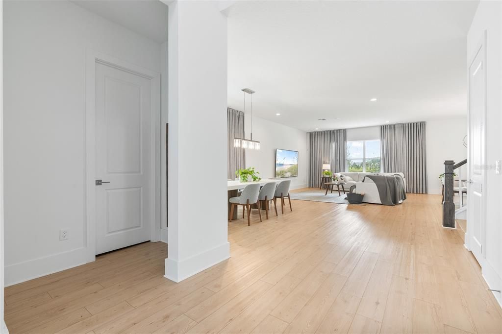 待售: $1,100,000 (5 贝兹, 4 浴室, 3470 平方英尺)