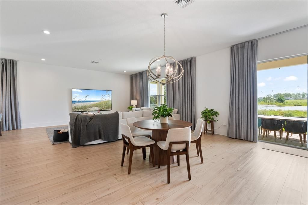 待售: $1,100,000 (5 贝兹, 4 浴室, 3470 平方英尺)