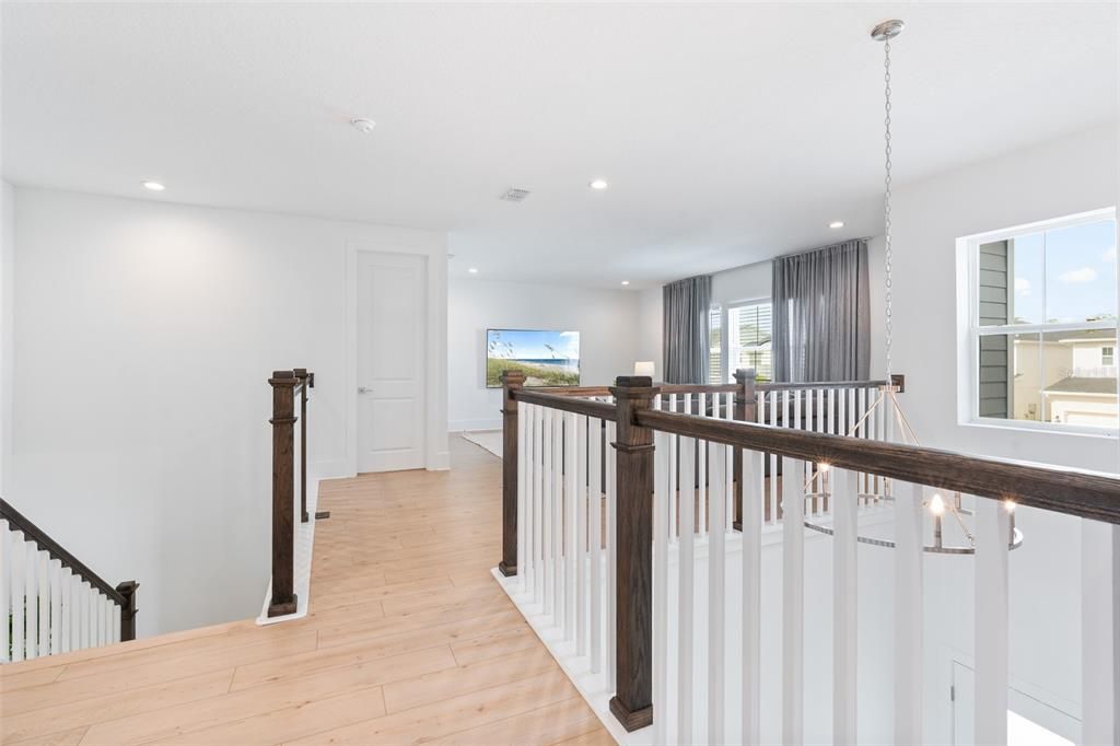 待售: $1,100,000 (5 贝兹, 4 浴室, 3470 平方英尺)