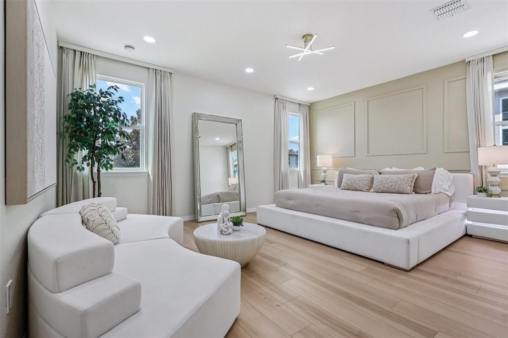 For Sale: $1,150,000 (5 beds, 4 baths, 3892 Square Feet)