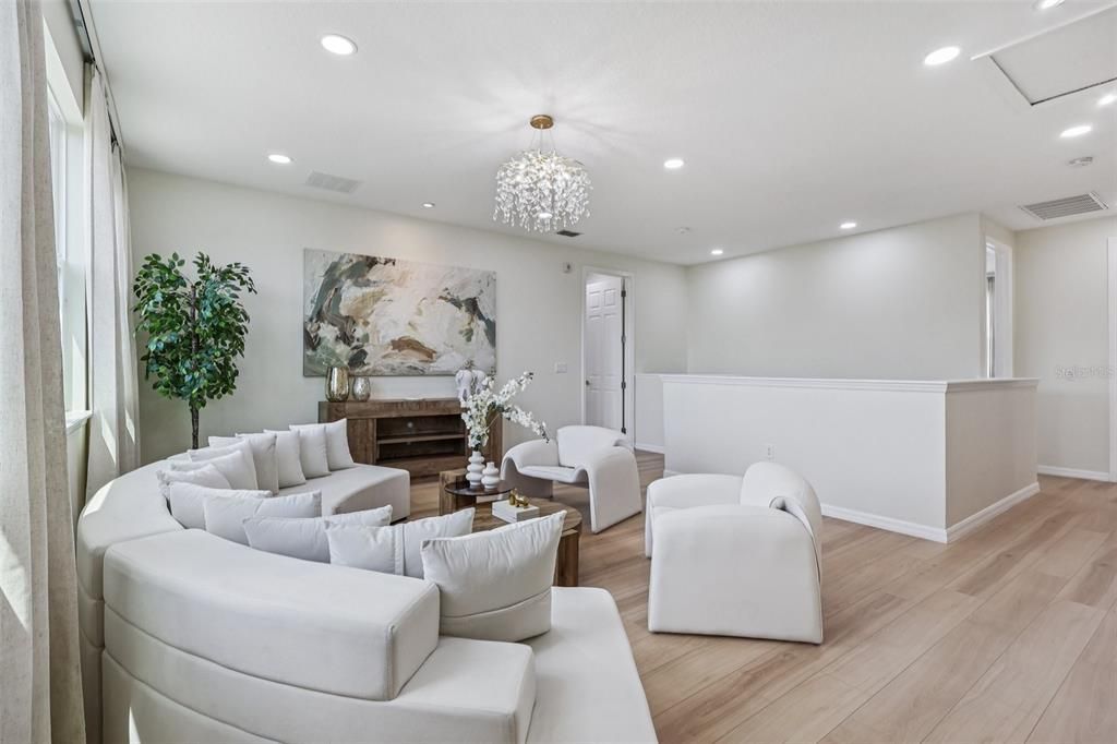 For Sale: $1,150,000 (5 beds, 4 baths, 3892 Square Feet)