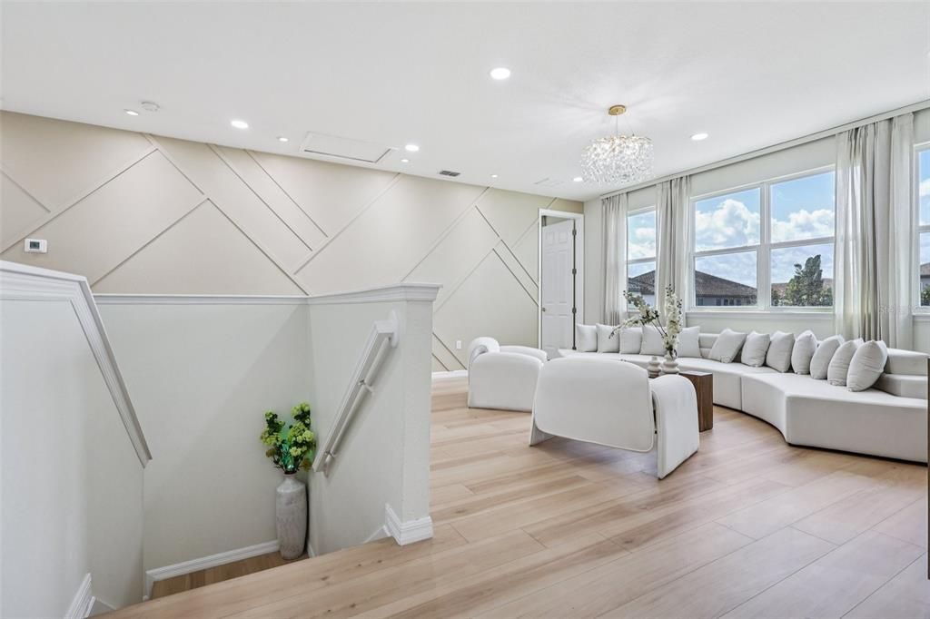 For Sale: $1,150,000 (5 beds, 4 baths, 3892 Square Feet)