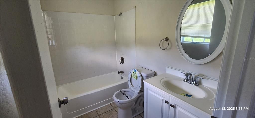 Active With Contract: $195,000 (3 beds, 2 baths, 1116 Square Feet)