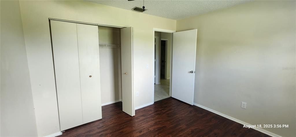 Active With Contract: $195,000 (3 beds, 2 baths, 1116 Square Feet)