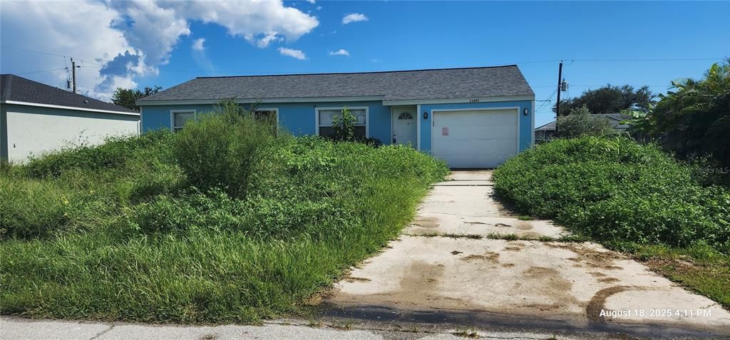 Active With Contract: $195,000 (3 beds, 2 baths, 1116 Square Feet)