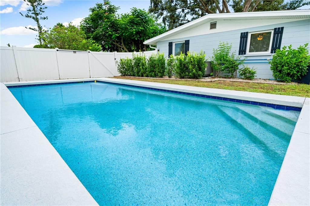 出租: $3,500 (3 贝兹, 2 浴室, 1262 平方英尺)