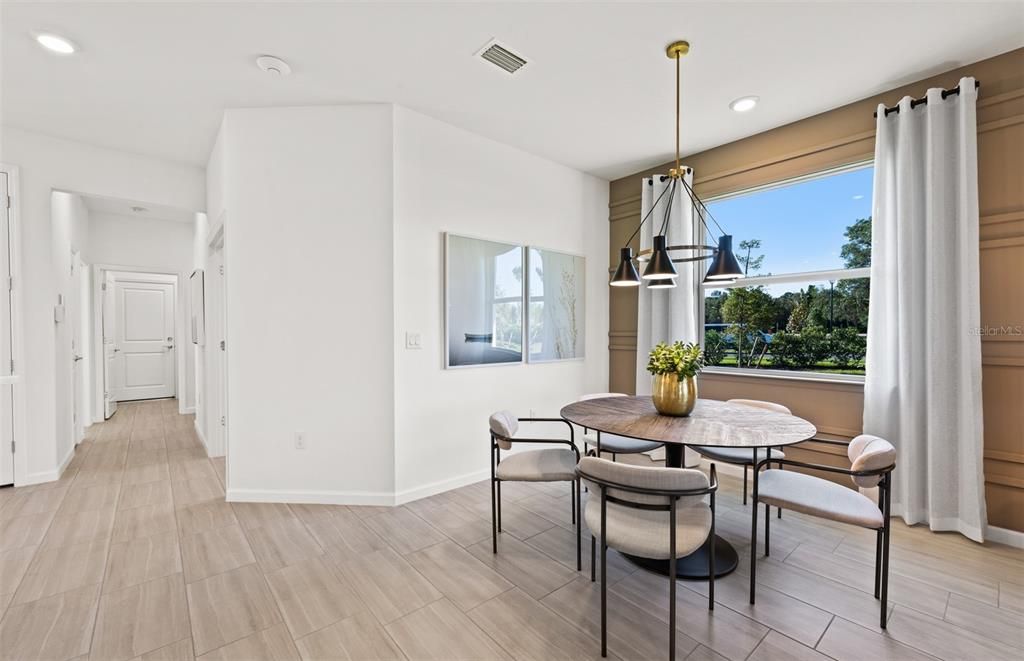 Activo con contrato: $399,999 (2 camas, 2 baños, 1602 Pies cuadrados)