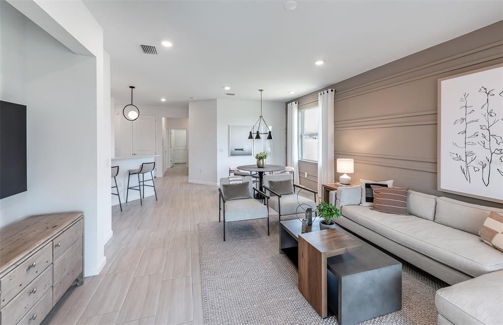 Activo con contrato: $399,999 (2 camas, 2 baños, 1602 Pies cuadrados)