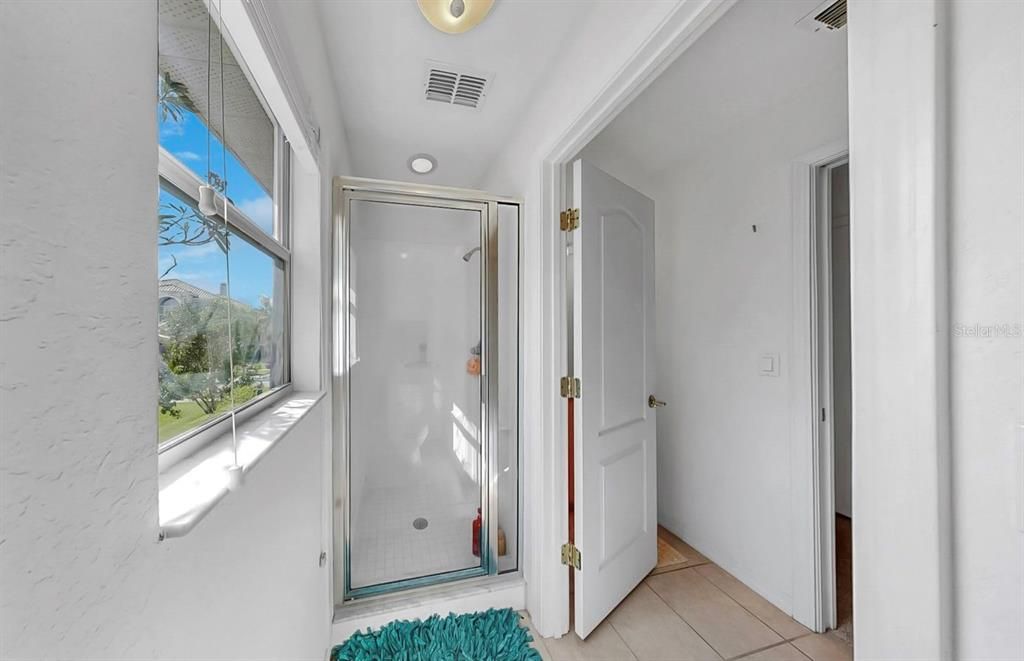 Active With Contract: $899,000 (5 beds, 4 baths, 3638 Square Feet)