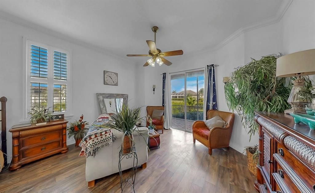 Active With Contract: $899,000 (5 beds, 4 baths, 3638 Square Feet)