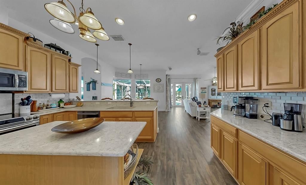 Active With Contract: $899,000 (5 beds, 4 baths, 3638 Square Feet)