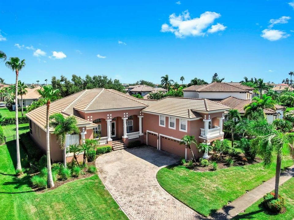 Active With Contract: $899,000 (5 beds, 4 baths, 3638 Square Feet)