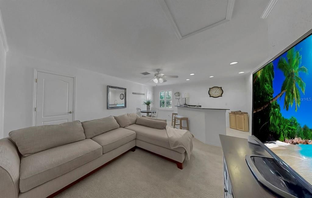 Active With Contract: $899,000 (5 beds, 4 baths, 3638 Square Feet)