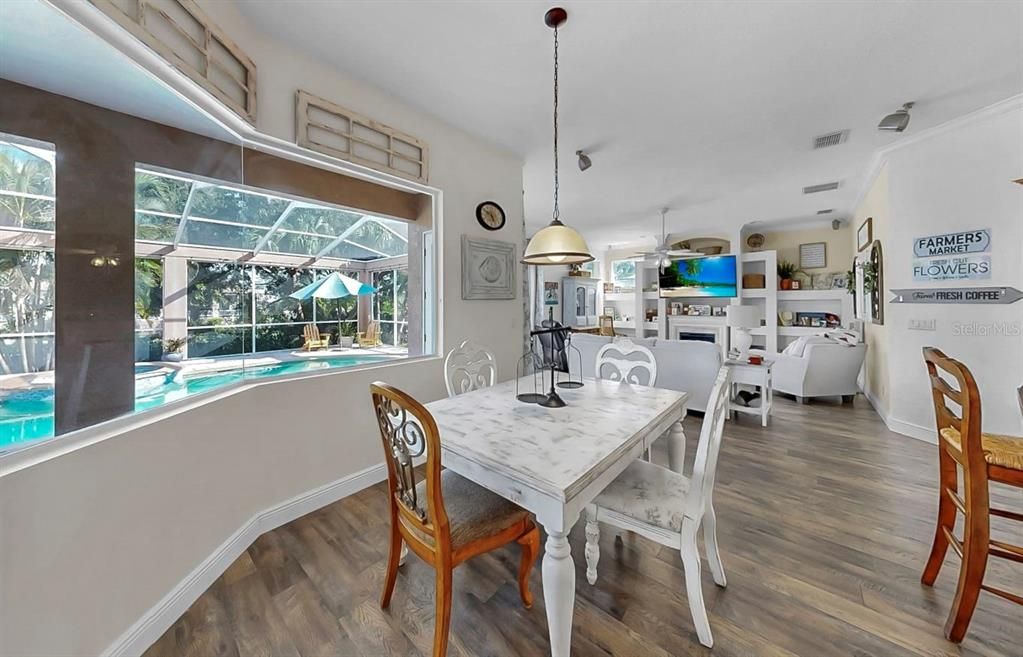 Active With Contract: $899,000 (5 beds, 4 baths, 3638 Square Feet)