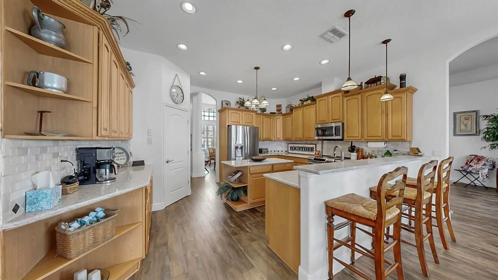 Active With Contract: $899,000 (5 beds, 4 baths, 3638 Square Feet)