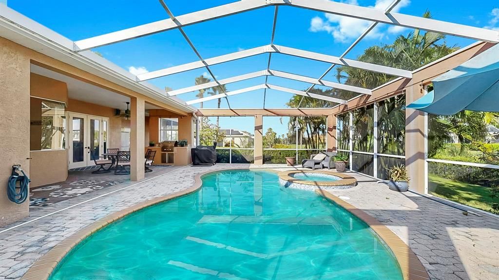 Active With Contract: $899,000 (5 beds, 4 baths, 3638 Square Feet)