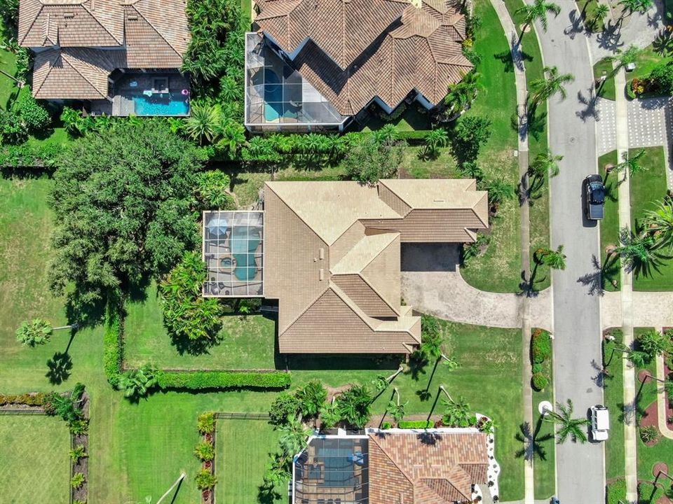 Active With Contract: $899,000 (5 beds, 4 baths, 3638 Square Feet)