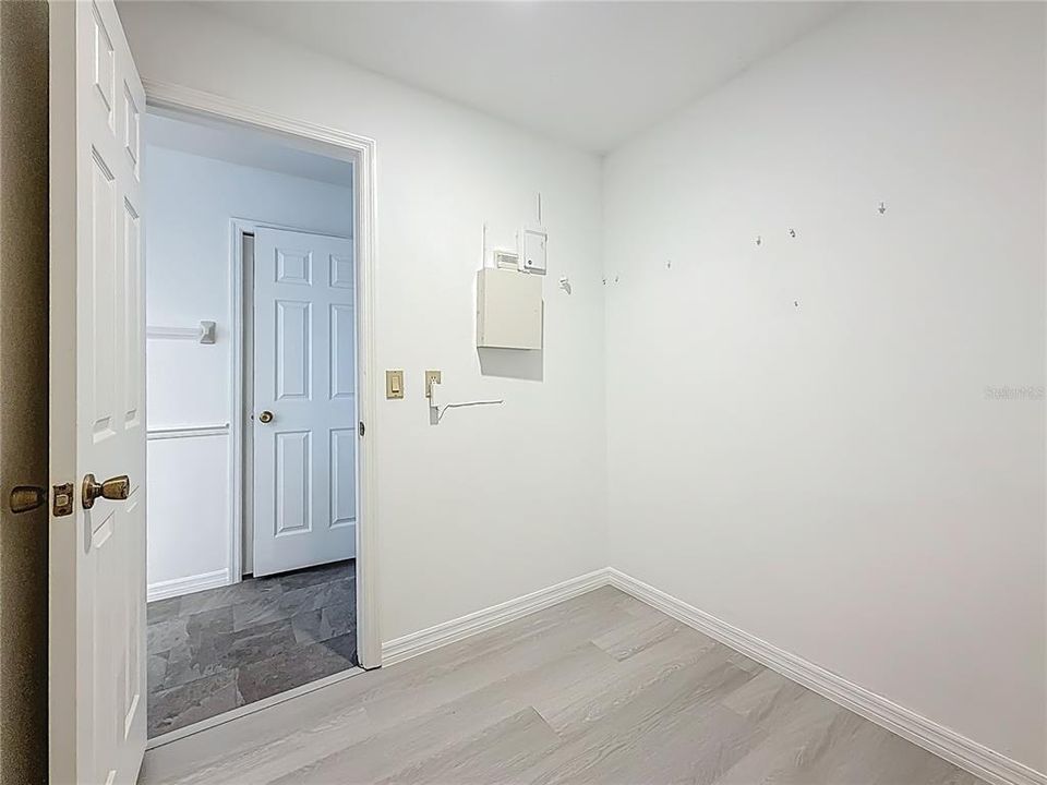 En Venta: $579,000 (5 camas, 3 baños, 3084 Pies cuadrados)