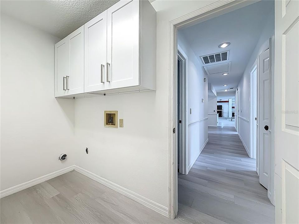 En Venta: $579,000 (5 camas, 3 baños, 3084 Pies cuadrados)