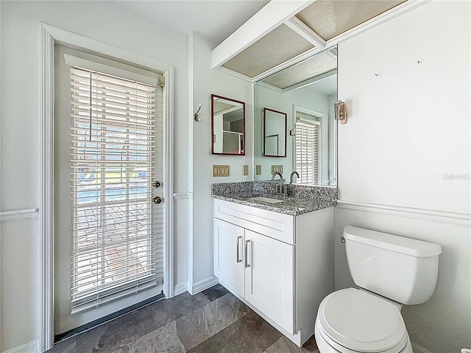 En Venta: $579,000 (5 camas, 3 baños, 3084 Pies cuadrados)