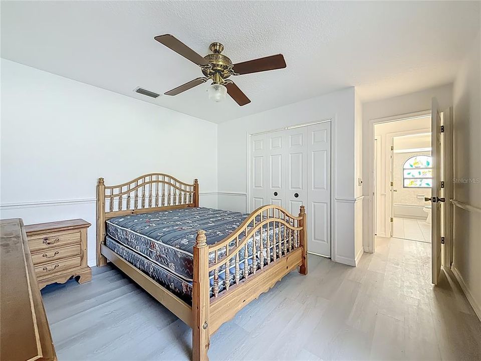 En Venta: $579,000 (5 camas, 3 baños, 3084 Pies cuadrados)