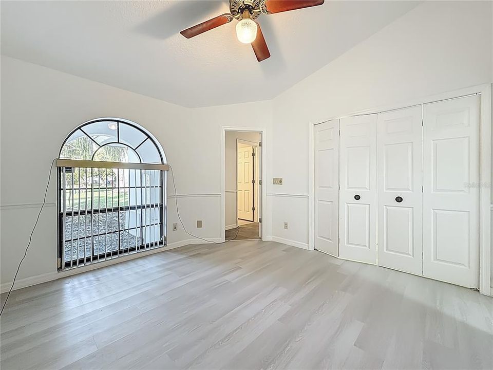 En Venta: $579,000 (5 camas, 3 baños, 3084 Pies cuadrados)