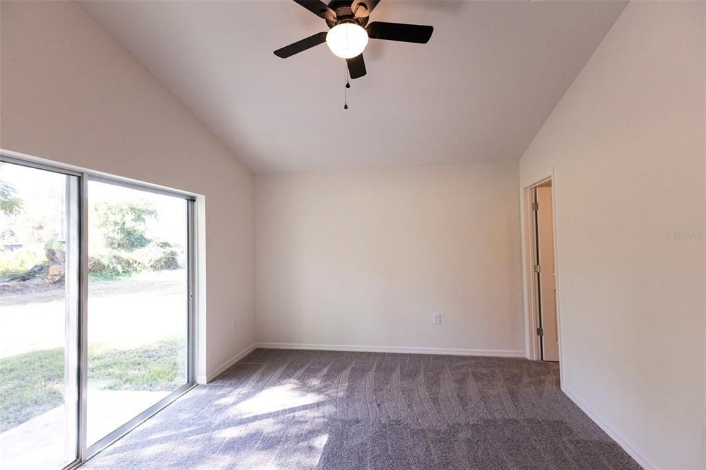 На продажу: $299,000 (3 спален, 2 ванн, 1283 Квадратных фут)