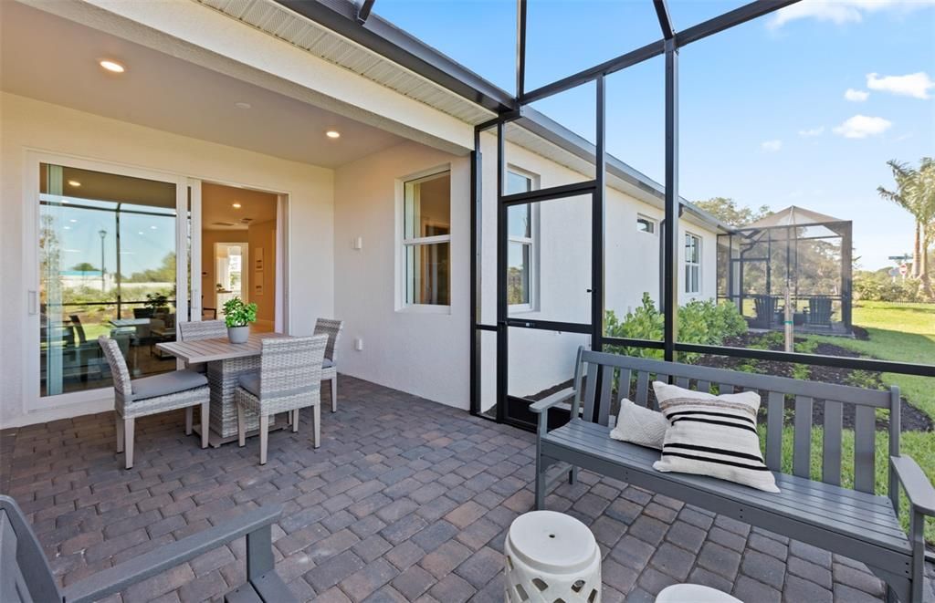 Active With Contract: $375,000 (2 beds, 2 baths, 1448 Square Feet)