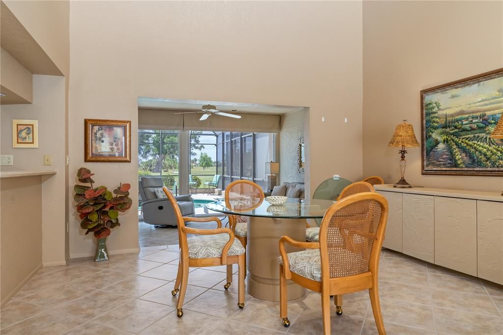 For Sale: $349,000 (2 beds, 2 baths, 1635 Square Feet)