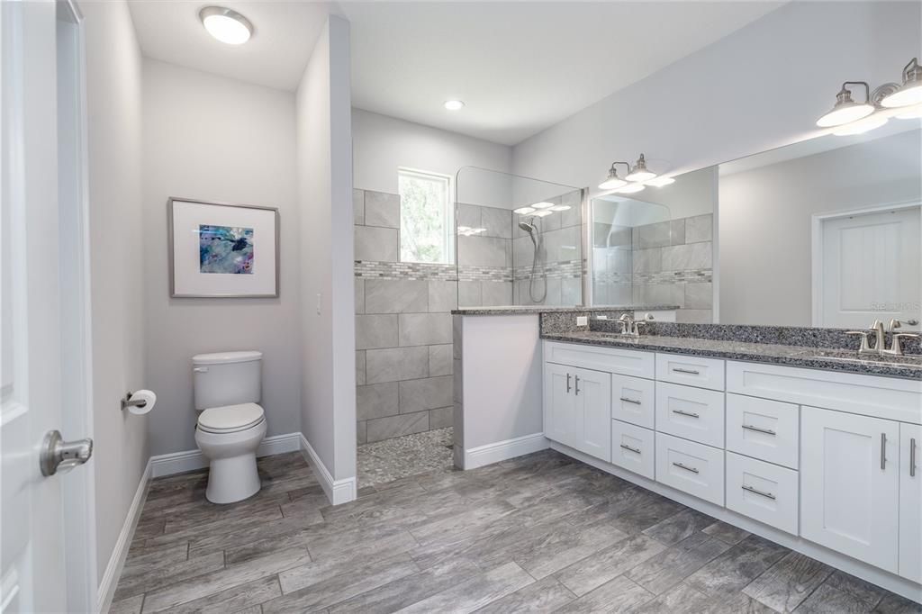 Active With Contract: $399,000 (3 beds, 2 baths, 1798 Square Feet)