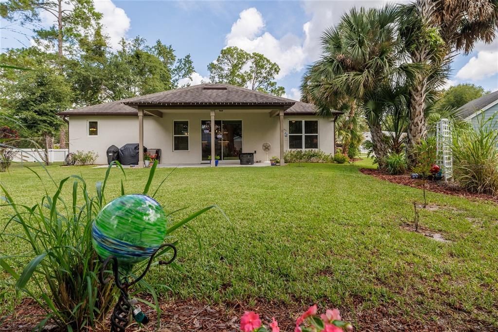 Active With Contract: $399,000 (3 beds, 2 baths, 1798 Square Feet)