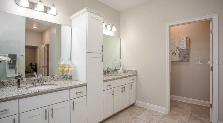 Active With Contract: $599,990 (4 beds, 3 baths, 3130 Square Feet)