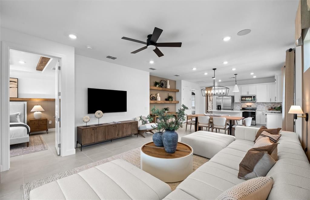 Active With Contract: $401,990 (3 beds, 2 baths, 1579 Square Feet)