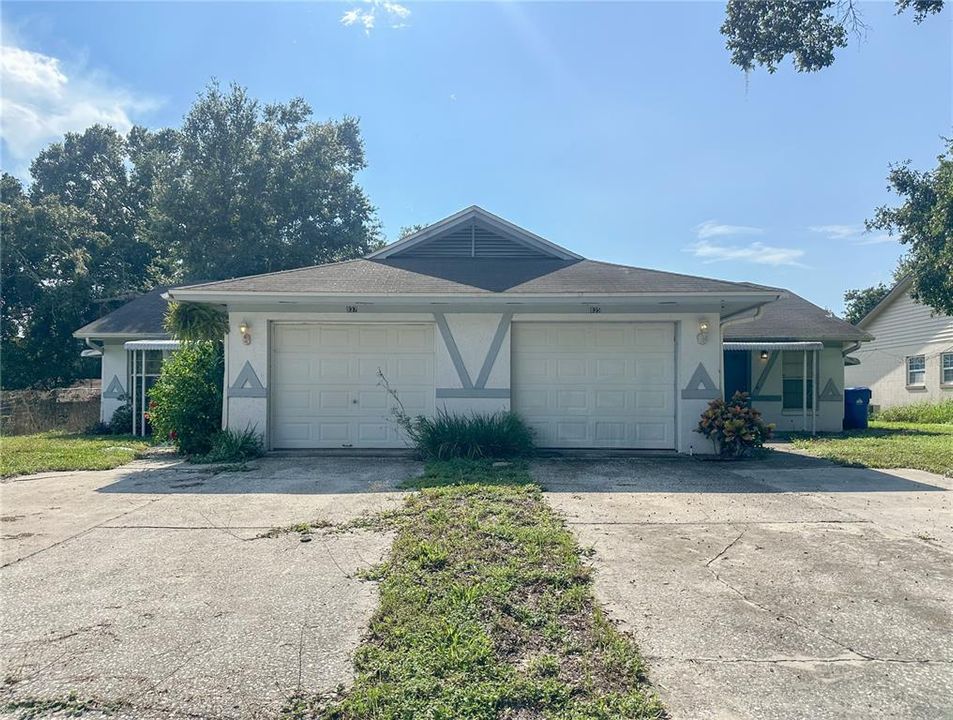 Activo con contrato: $425,000 (4 camas, 0 baños, 1984 Pies cuadrados)